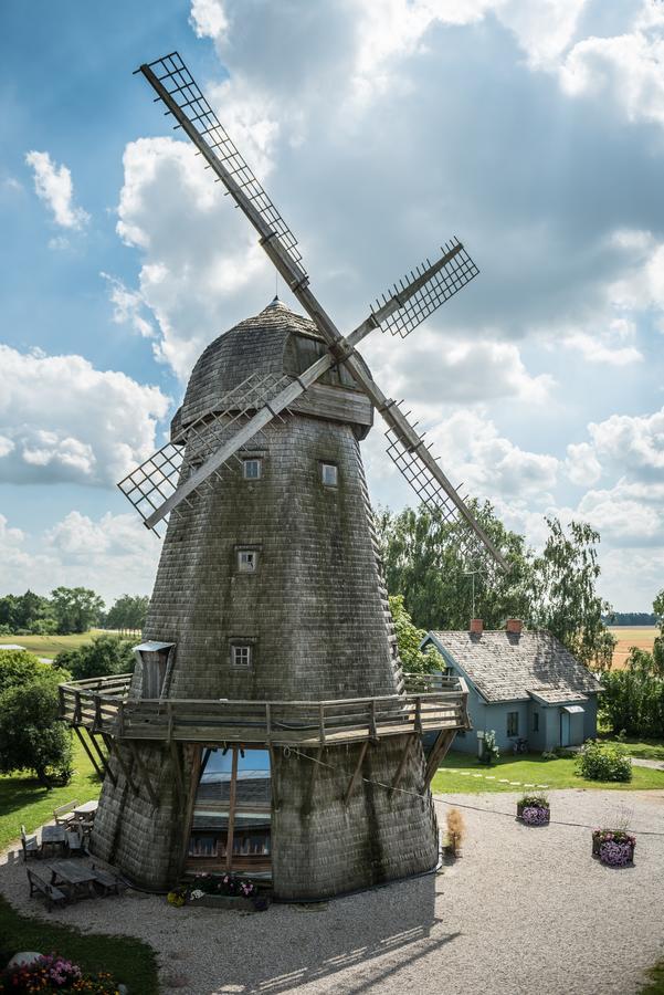 Rožmalas Ceraukste Luaran gambar